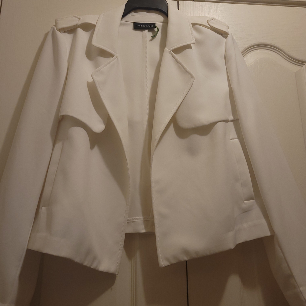 Elegant White Women's Jacket